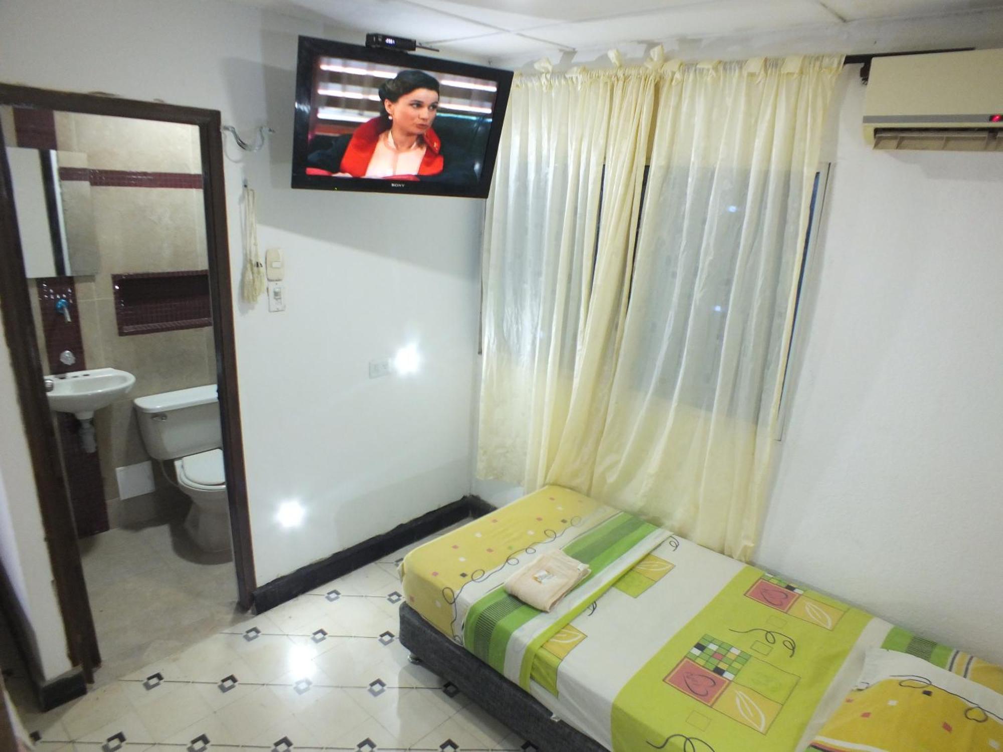 Hotel Malecon Del Rio Barranquilla  Luaran gambar